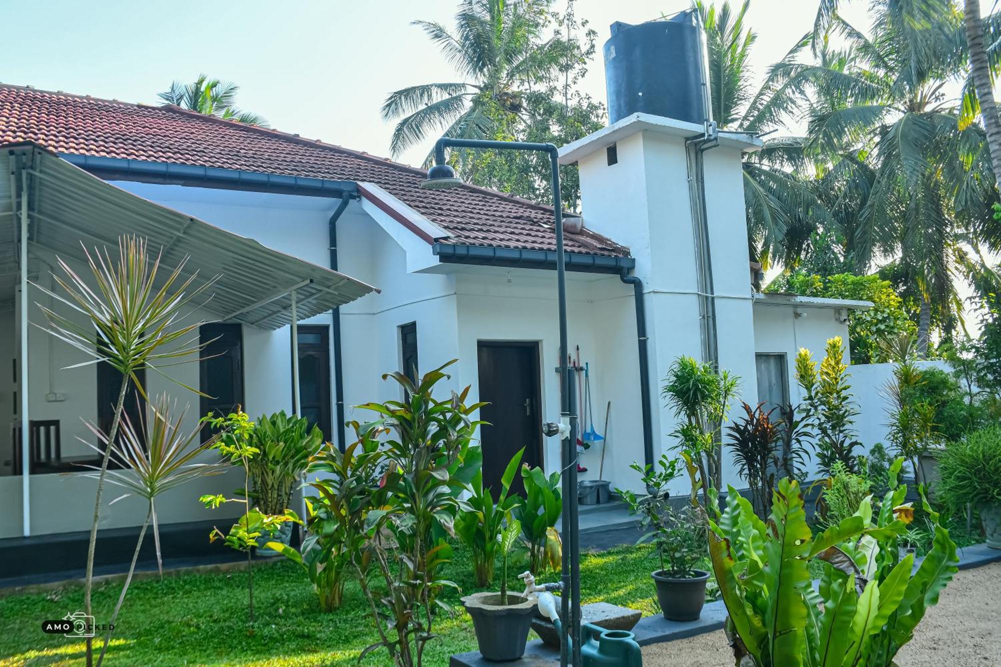 Coconut Villa 阿鲁甘湾 外观 照片